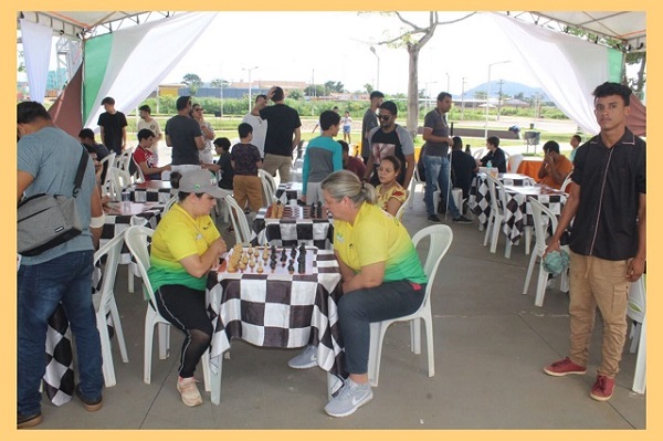 Torneio de Xadrez reúne praticantes de todas as idades em Canaã