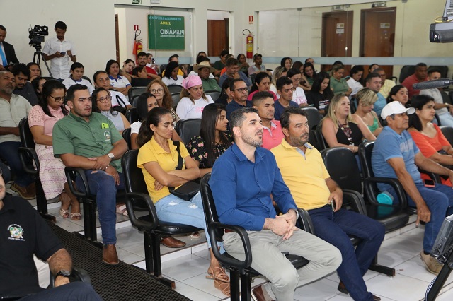 Indicação pedindo asfalto na Vila Assofec, na VP-20, é aprovada