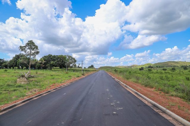 Prefeitura entrega 7,2km de asfalto na VP-80 neste sábado (3)