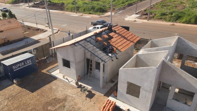 Moradia Digna: prefeitura de Canaã dos Carajás entrega 17 unidades habitacionais