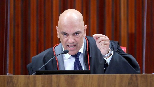 A conversa entre Xandão e os dois ministros do TSE que podem pedir vista e beneficiar Bolsonaro