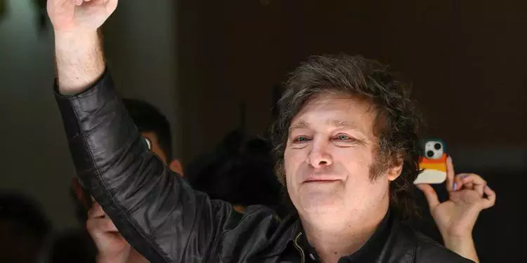 Eleições na Argentina: Javier Milei é o novo presidente do país; Massa reconhece derrota