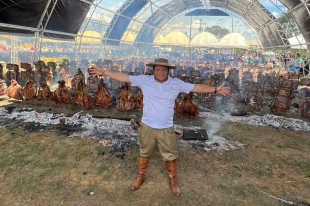 MP manda Darci esclarecer “maior churrasco do mundo”