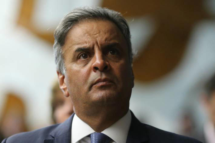 Aécio diz que voto de Aloysio em Lula reflete ‘candidatura artificial’ do PSDB e rejeita aliança automática com MDB
