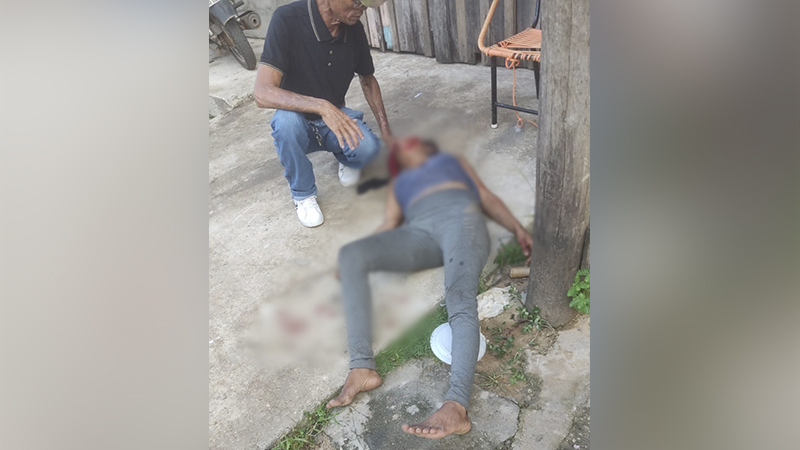 Mulher esfaqueia outra e foge em Tucuruí
