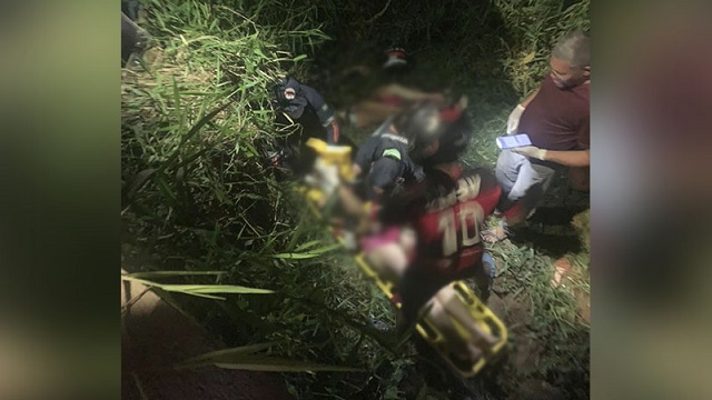 Motoqueiro perde controle, cai em vala e morre