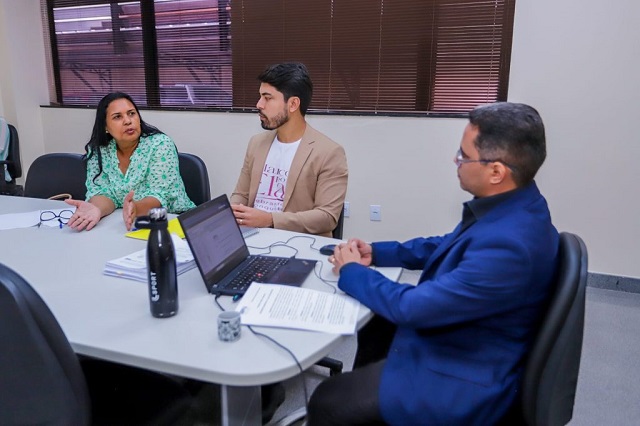 Prefeitura e MP acertam edital do concurso público para setembro deste ano