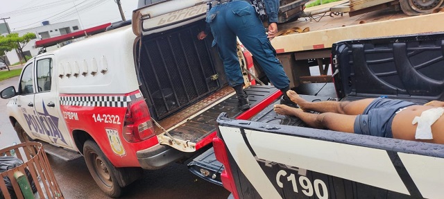 Suspeito de furtar loja de materiais elétricos revida à abordagem policial e leva a pior