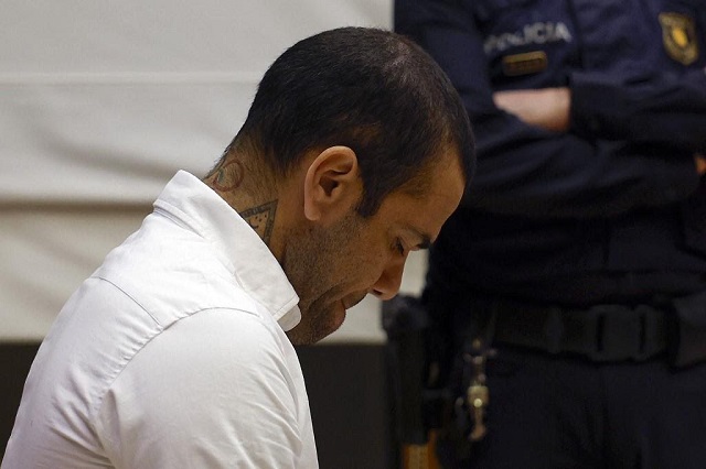 Justiça da Espanha decide dar liberdade condicional a Daniel Alves sob fiança