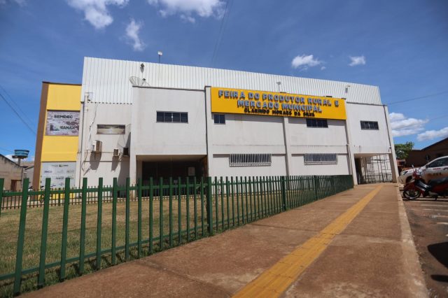 Feira do Produtor passará por dedetização e terá horário diferenciado no domingo e segunda-feira