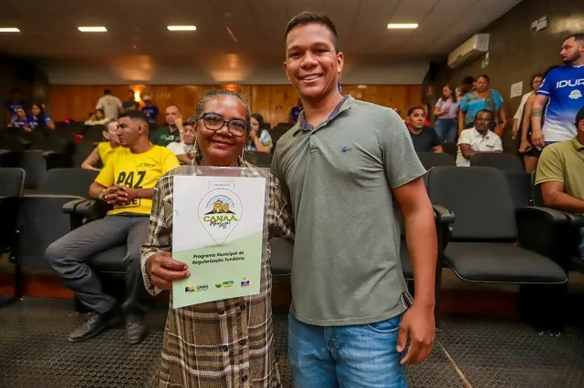 58 famílias são beneficiadas com títulos gratuitos de regularização fundiária