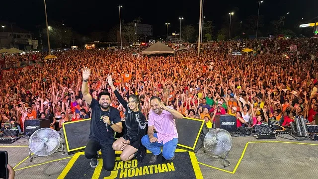 FESTA DA VITÓRIA DO 70: Shows agitam o público na Praça dos Esportes Radicais