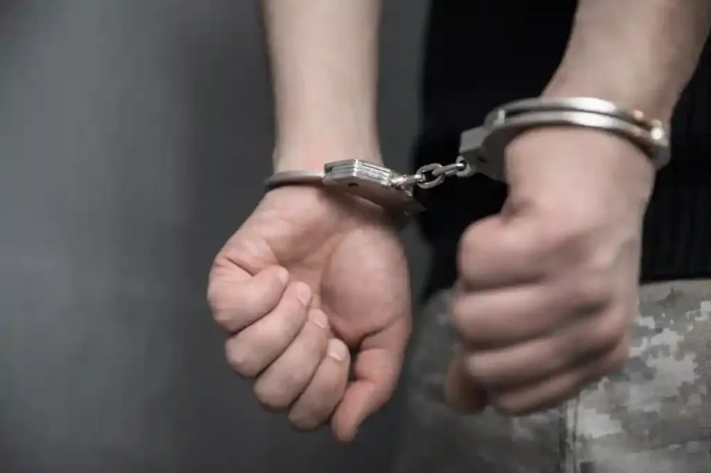 Preso acusado de estuprar crianças de 10 e 11 anos