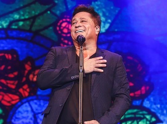 Leonardo comenta polêmica de shows com verba pública: Se tirar da saúde, não canto