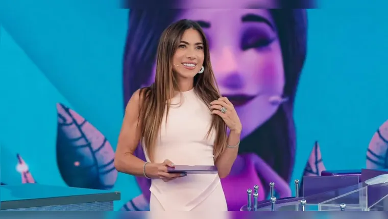 Patrícia Abravanel chama atenção com look sensual no SBT; confira