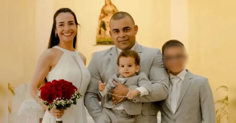 Adolescente em foto com a família | Divulgação