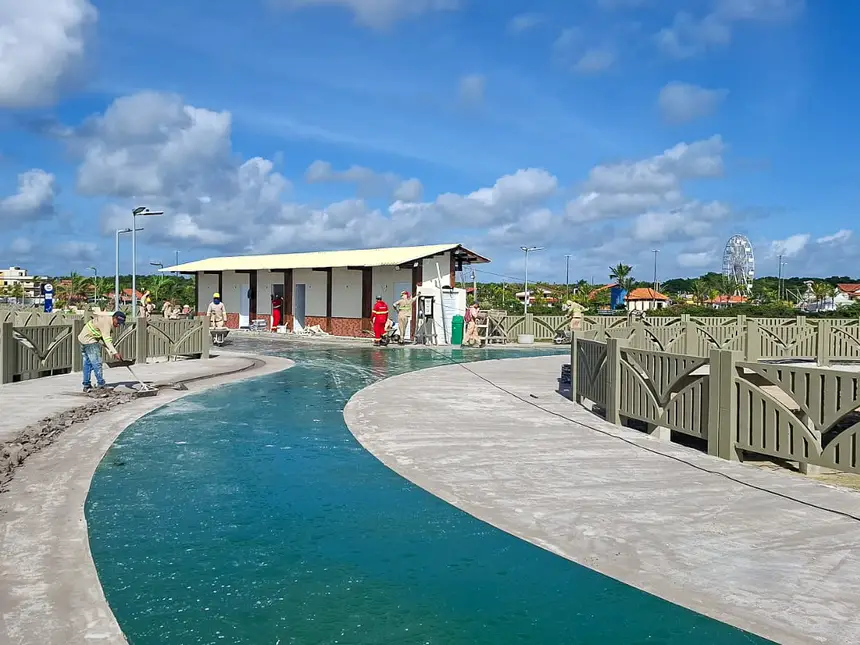 Estado prepara a entrega da segunda passarela da Praia do Maçarico em Salinópolis