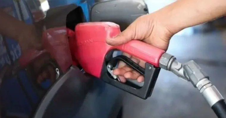 Nova gasolina com 30% de etanol começou a valer nesta sexta (1°)