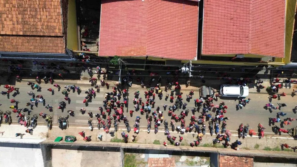 MST realiza caminhada em Parauapebas e entrega pautas de reivindicações à prefeitura