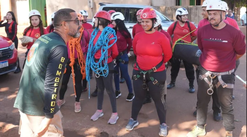Serra Pelada é palco de aula prática sobre Resgate Técnico Industrial do curso de Bombeiro Civil