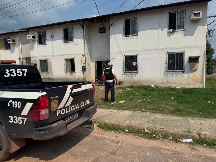 PC prende casal em flagrante e apreende quase 20 kg de entorpecentes
