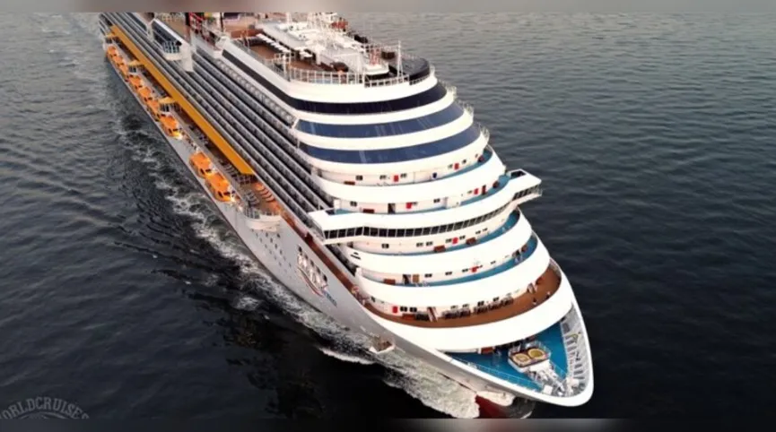 Navio de luxo costa diadema chega a Belém para servir como hotel flutuante