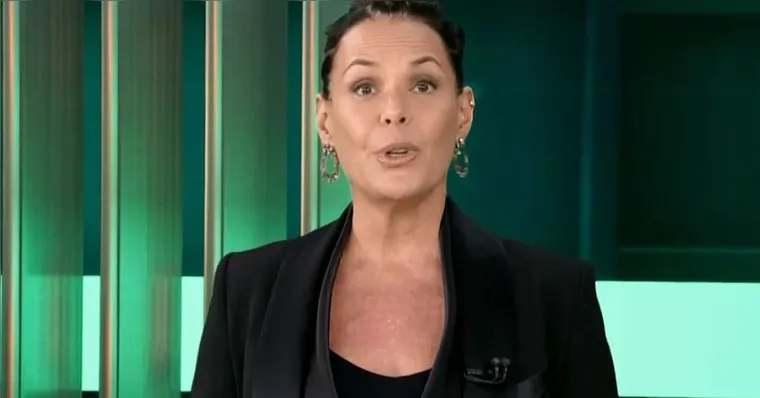 Demissão de Carolina Ferraz gera festas nos bastidores da Record