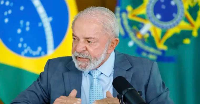 Lula envia ao Congresso projeto de lei pelo fim da escala 6x1