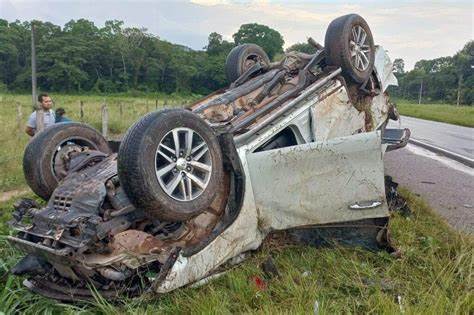 Prefeito de Ananindeua sofre acidente na BR-316 