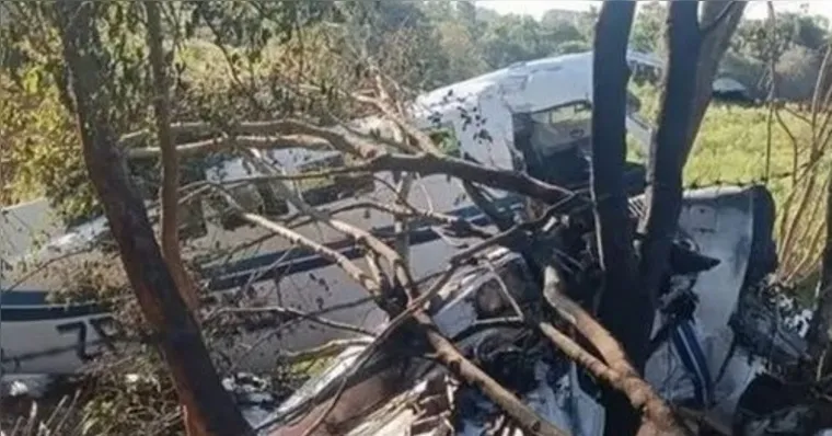 Relatórios preliminares apontam que o motor esquerdo parou de funcionar durante o voo, o que causou a queda. | Reprodução