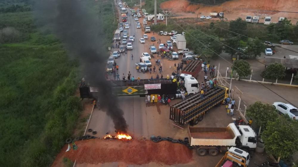 Fechamento de rodovia trava mobilidade em Parauapebas