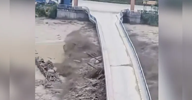 Colapso de geleira pode ter gerado enchente devastadora no Nepal