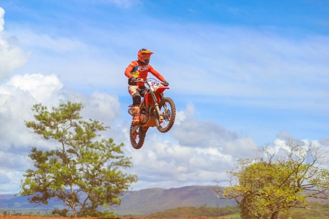 Airsoft e Motocross agitam fim de semana em Canaã