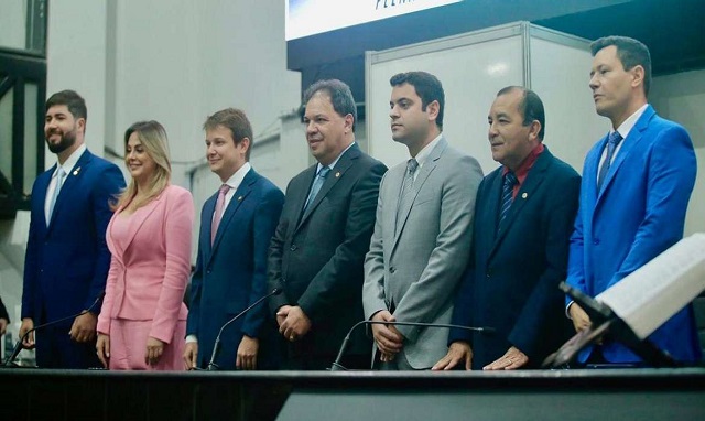 Presidente Chicão é reeleito para o biênio 2023/2025 da Alepa com 40 votos da Casa