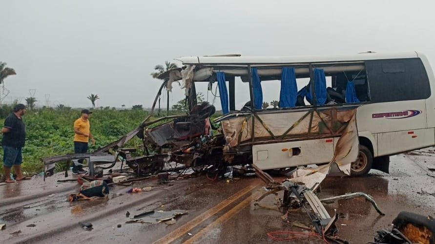 Acidente grave na rodovia PA-150 deixa 11 mortos e vários feridos