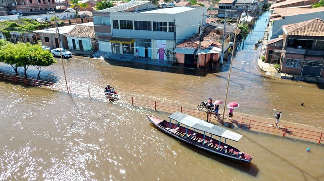 Rio Tocantins estabiliza, mas seguiu em 11,93 metros no domingo